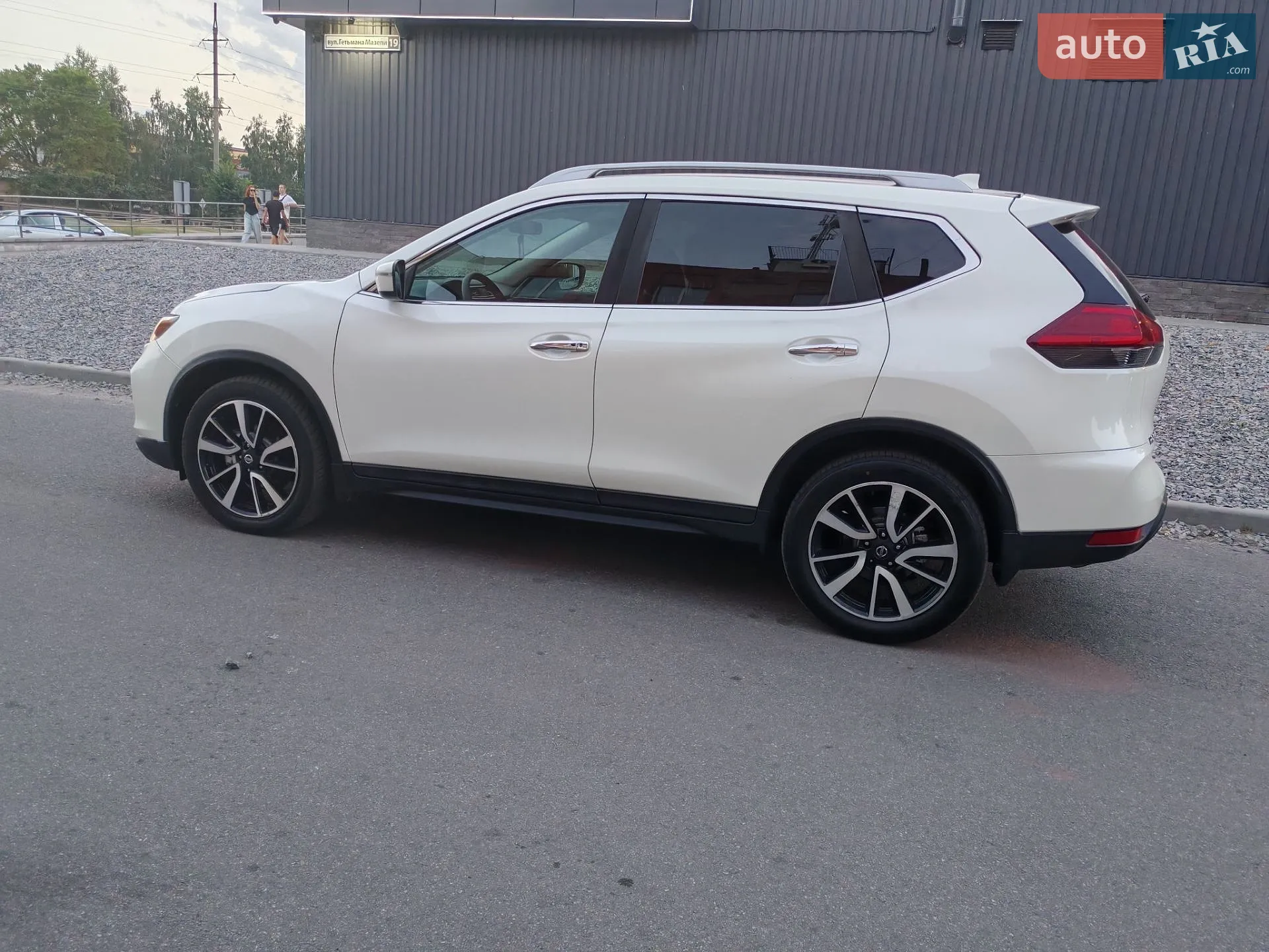 2017 Nissan Rogue - мініатюра 6