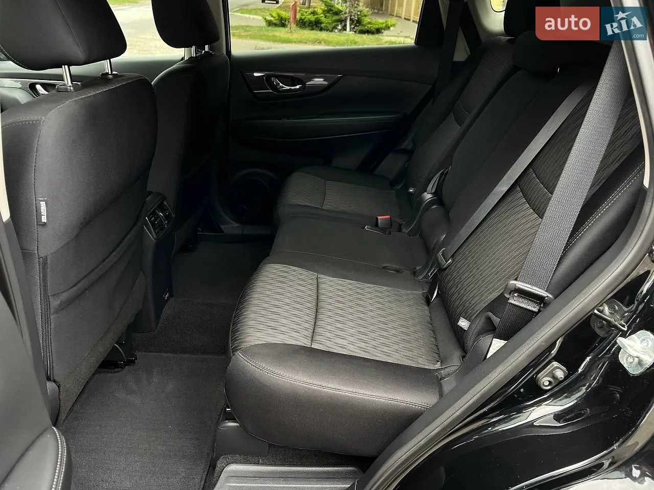 2019 Nissan Rogue - мініатюра 13