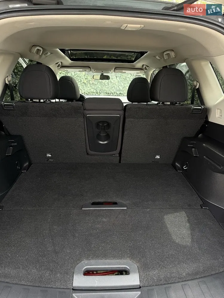 2018 Nissan Rogue - мініатюра 11