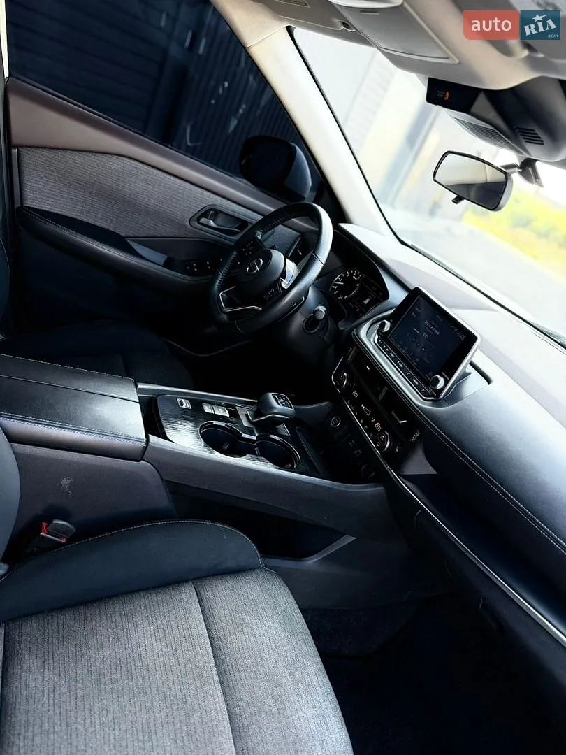 2021 Nissan Rogue - мініатюра 15