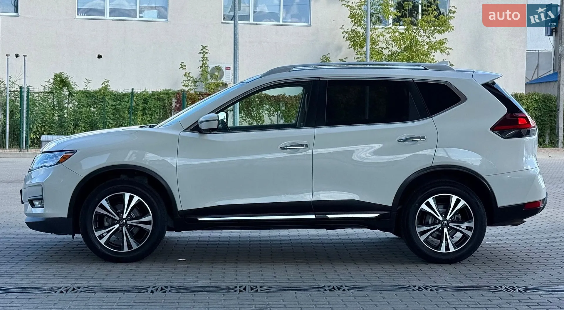 2018 Nissan Rogue - мініатюра 22
