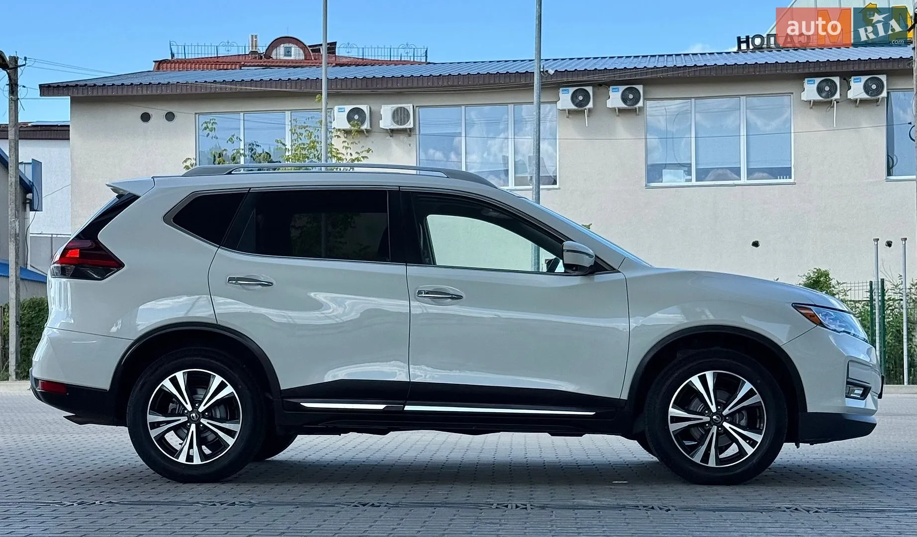 2018 Nissan Rogue - мініатюра 19