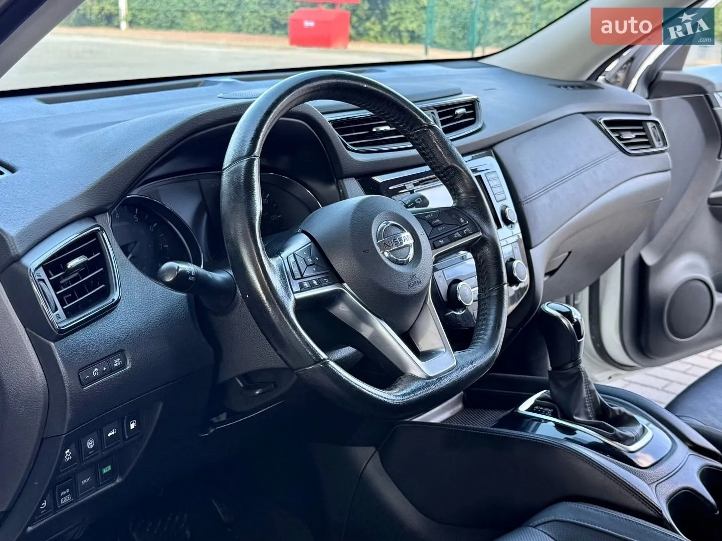 2018 Nissan Rogue - мініатюра 26