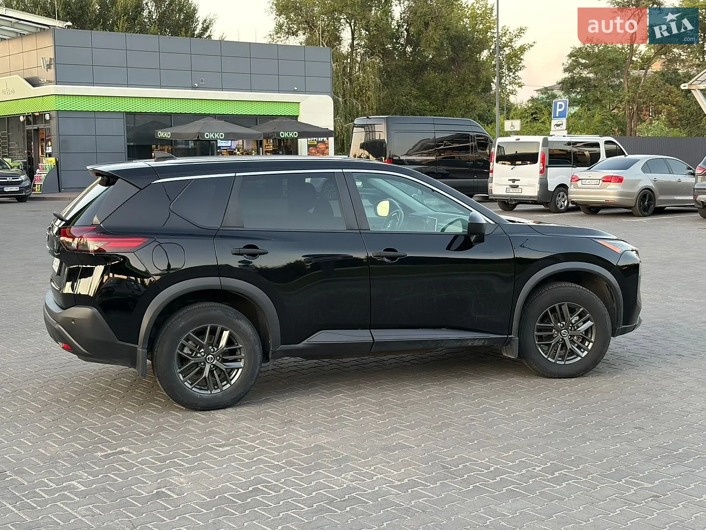 2021 Nissan Rogue - мініатюра 9