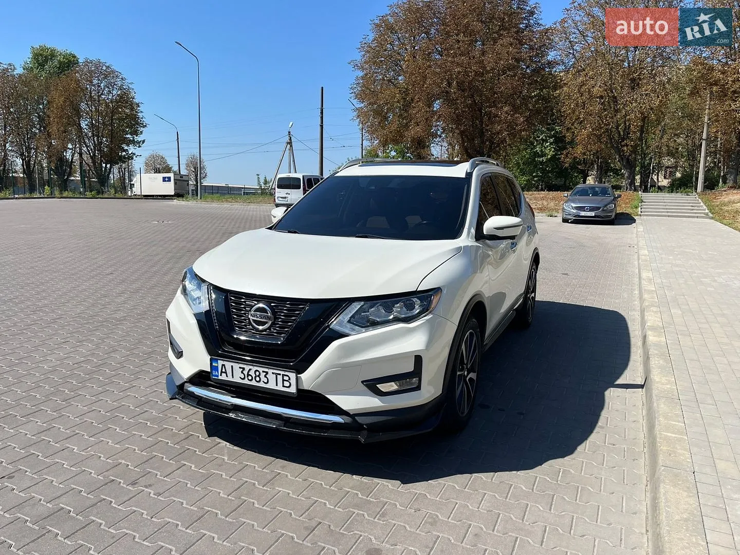 2018 Nissan Rogue - мініатюра 2