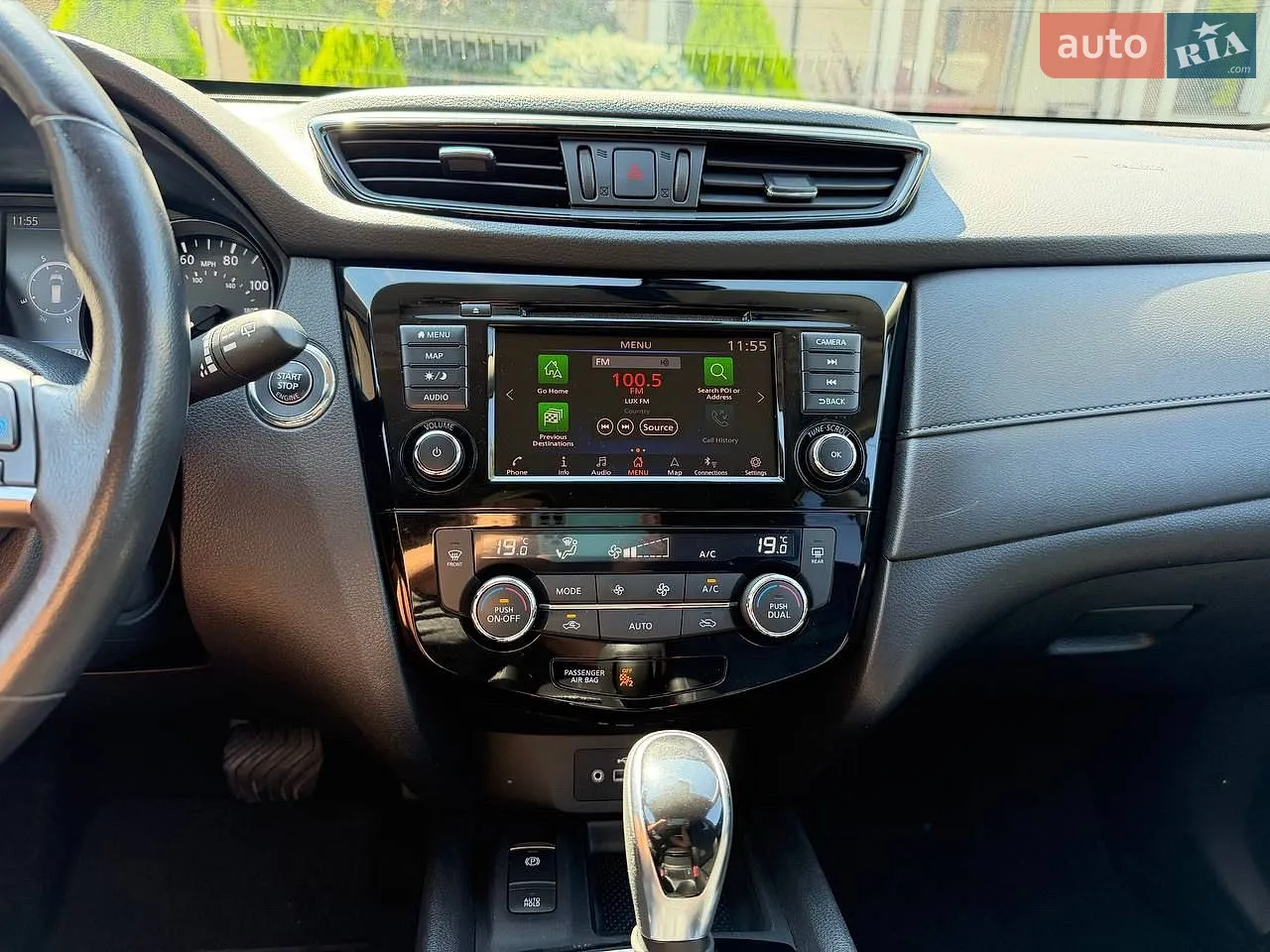 2019 Nissan Rogue - мініатюра 22