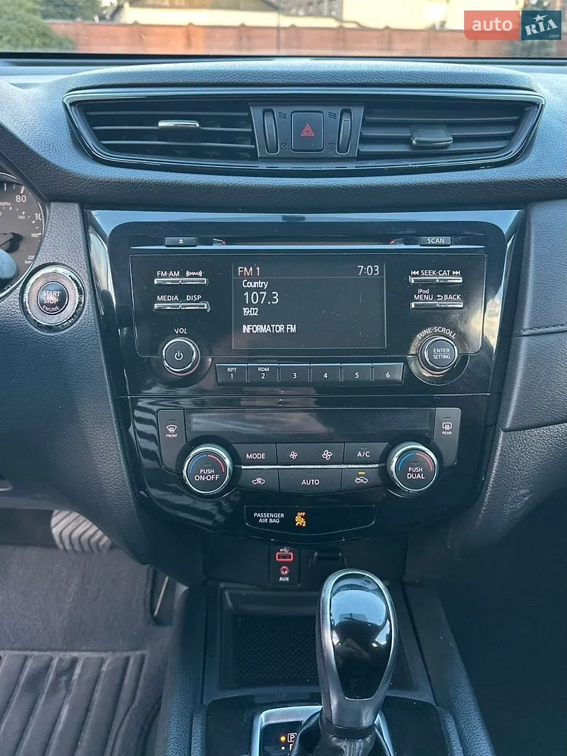 2016 Nissan Rogue - мініатюра 29
