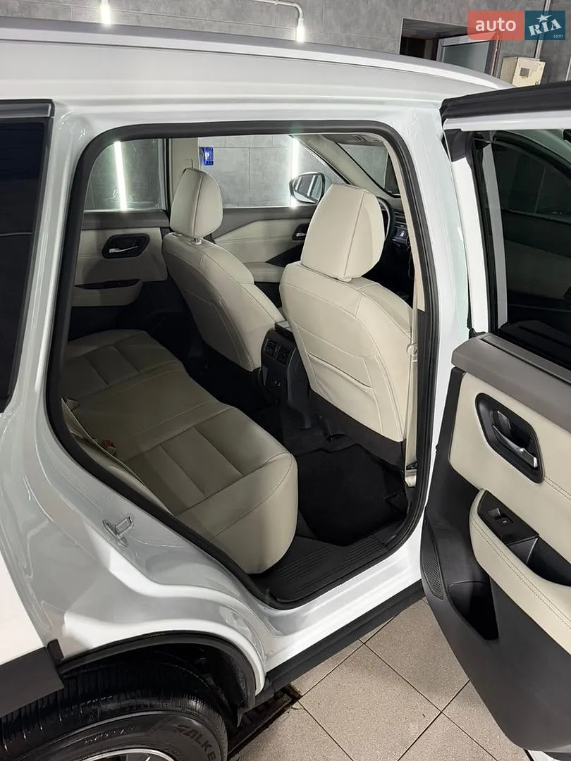 2025 Nissan Rogue - мініатюра 56