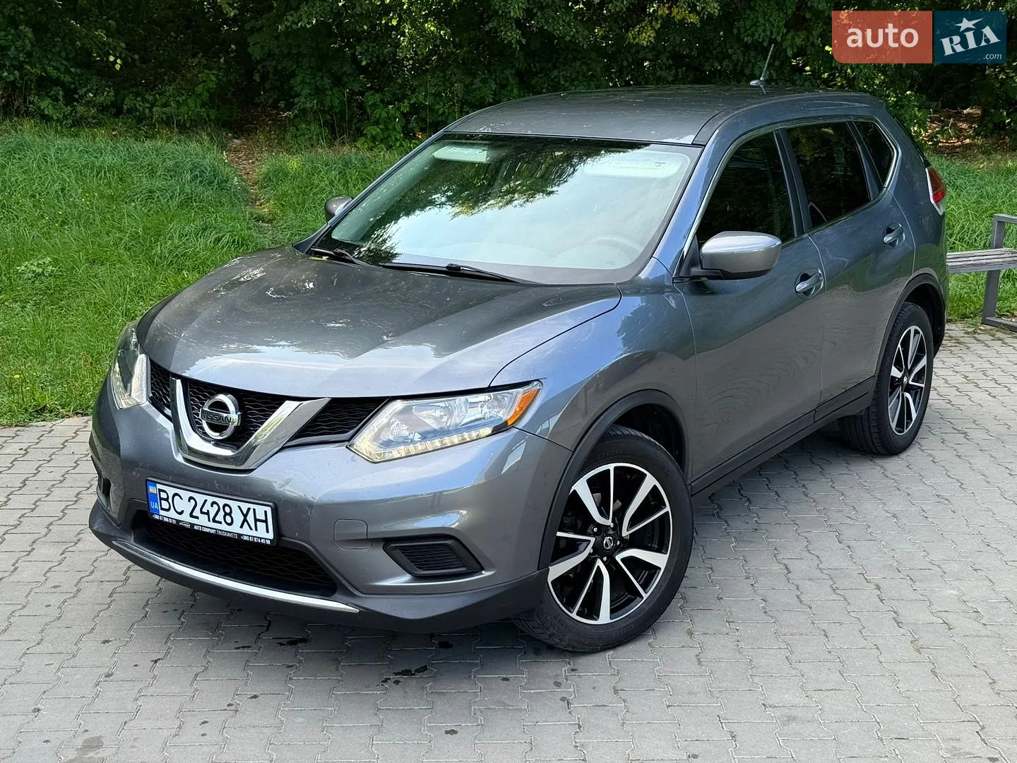 2016 Nissan Rogue - мініатюра 2