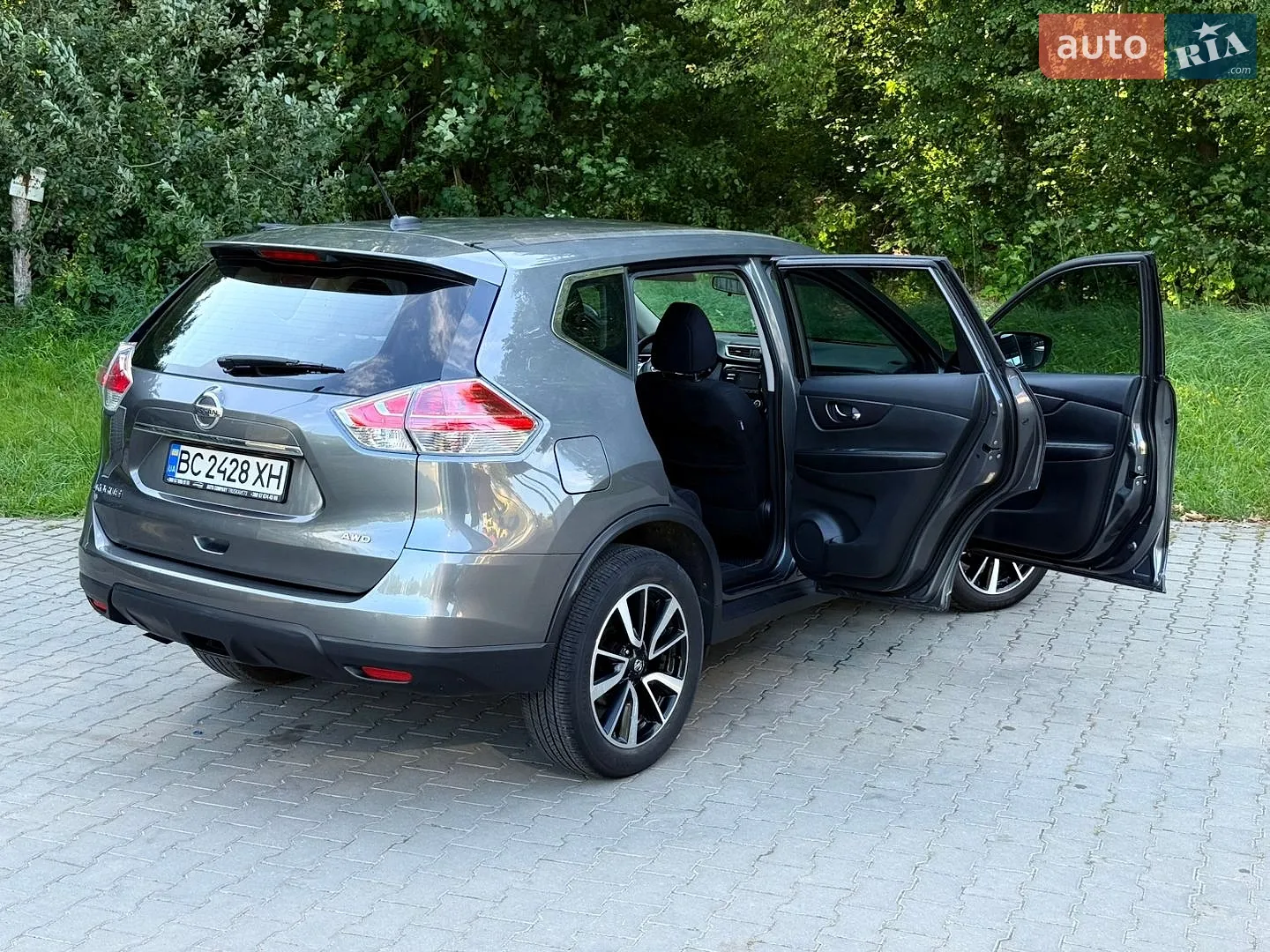 2016 Nissan Rogue - мініатюра 13