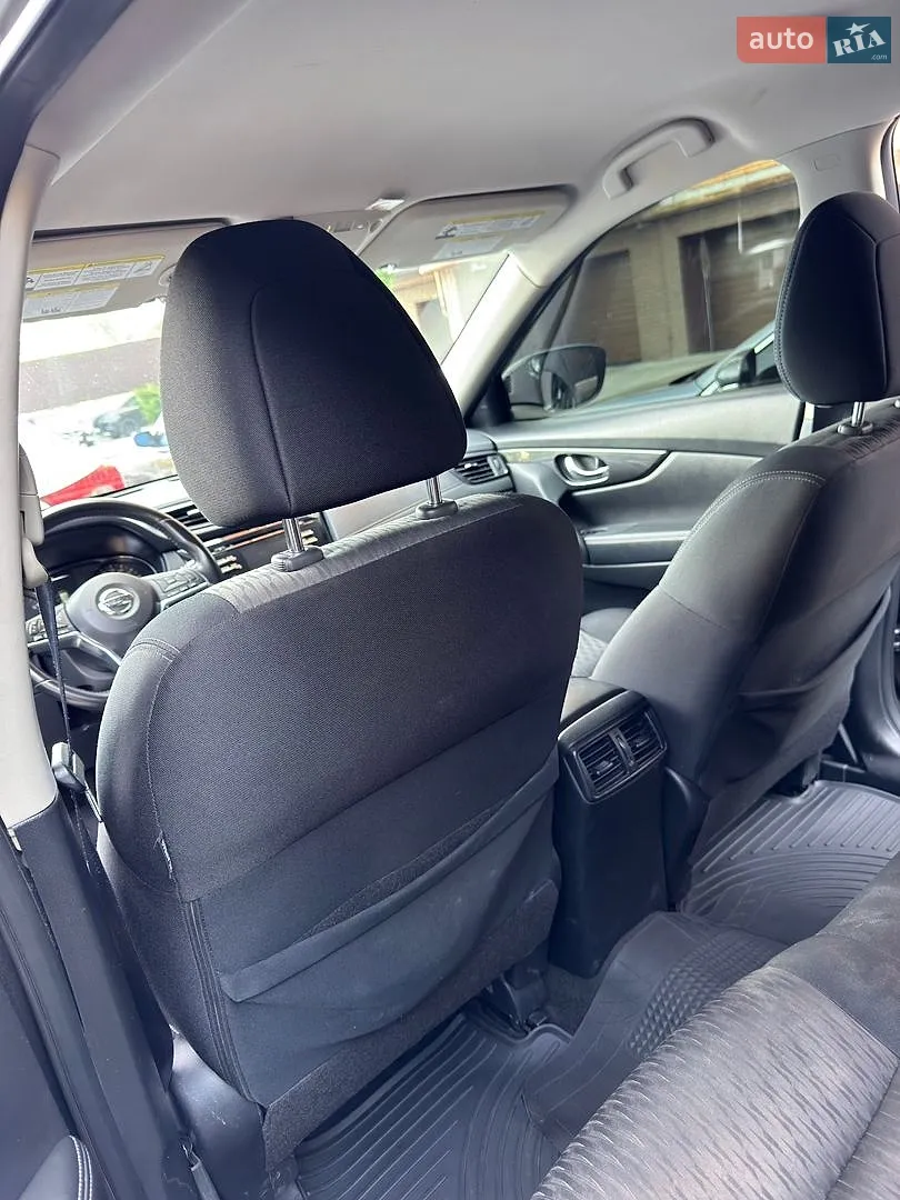 2016 Nissan Rogue - мініатюра 9