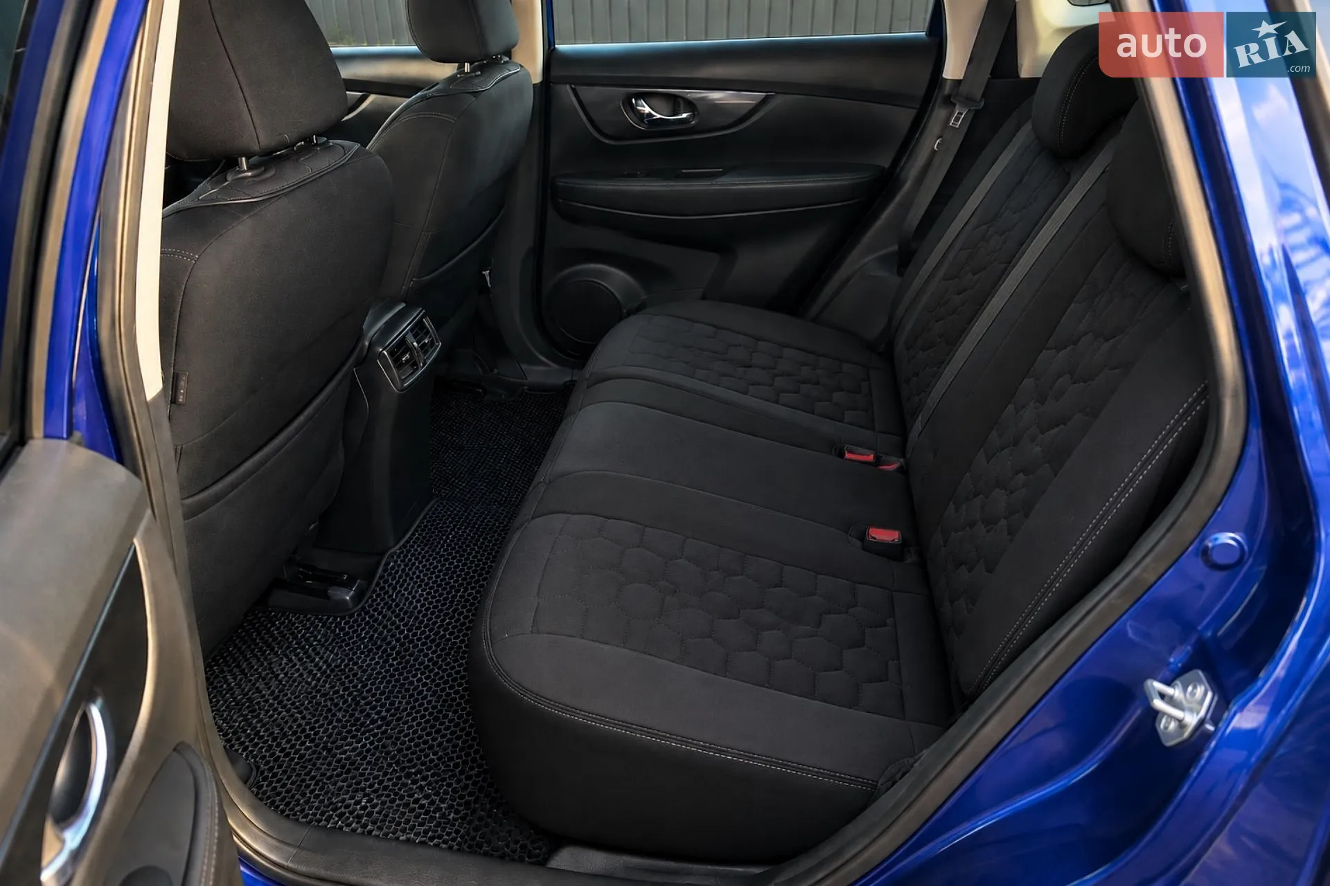 2017 Nissan Rogue - мініатюра 5