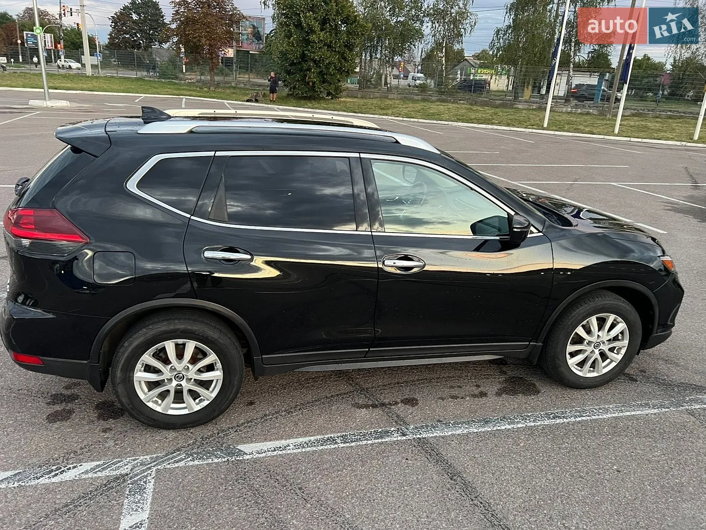 2019 Nissan Rogue - мініатюра 23