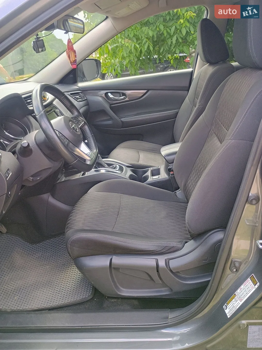 2019 Nissan Rogue - мініатюра 8