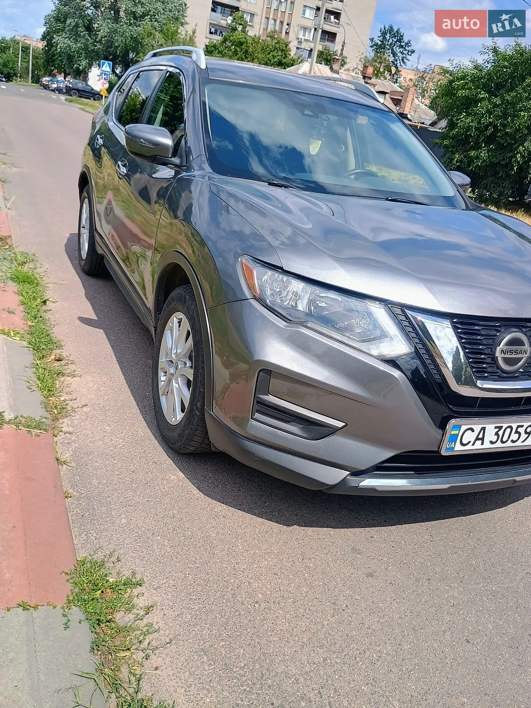 2019 Nissan Rogue - мініатюра 2
