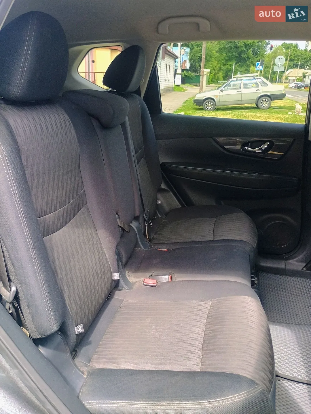 2019 Nissan Rogue - мініатюра 13