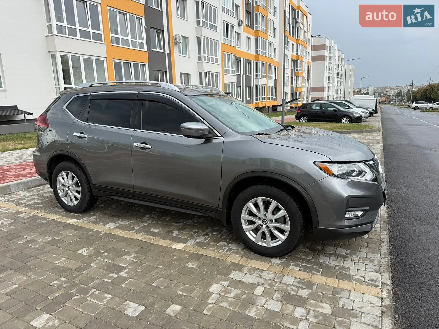 2019 Nissan Rogue - мініатюра 9