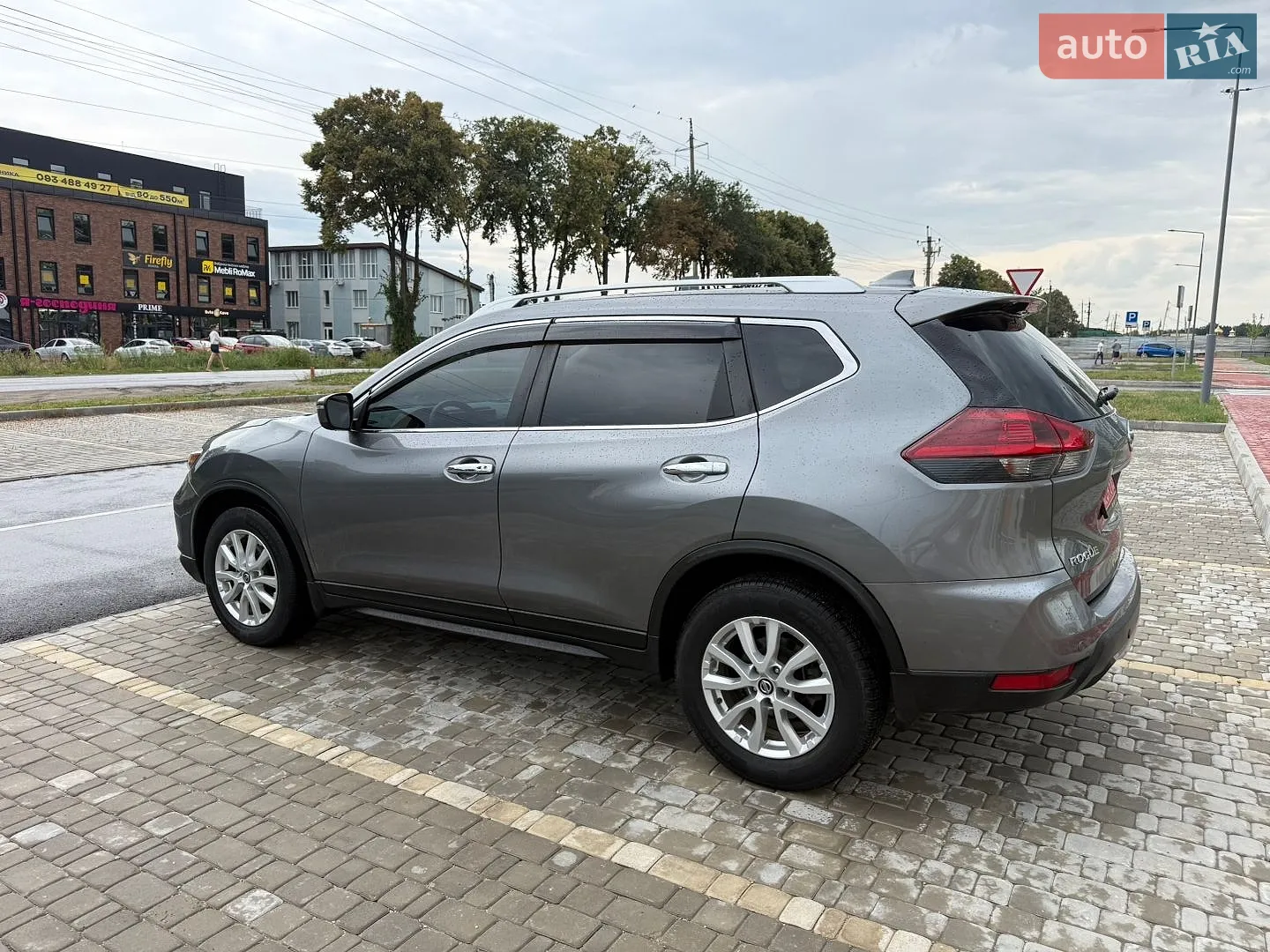 2019 Nissan Rogue - мініатюра 13