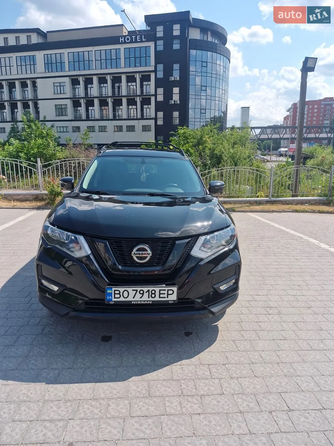 2017 Nissan Rogue - мініатюра 4