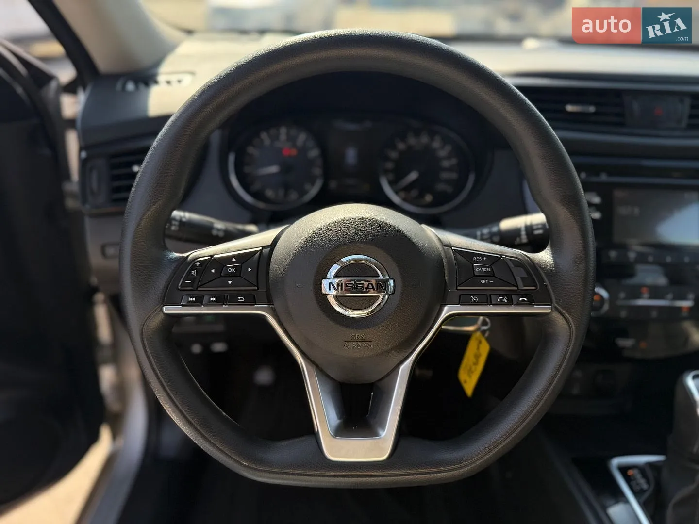 2017 Nissan Rogue - мініатюра 18