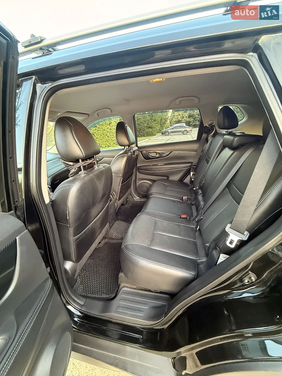 2017 Nissan Rogue - мініатюра 7