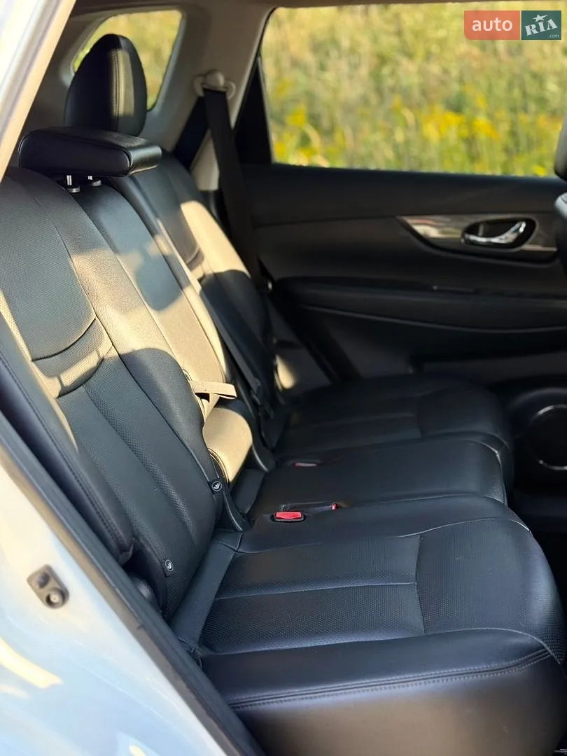2015 Nissan Rogue - мініатюра 18
