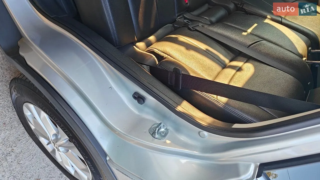 2015 Nissan Rogue - мініатюра 10