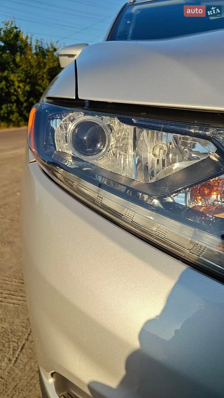 2015 Nissan Rogue - мініатюра 16