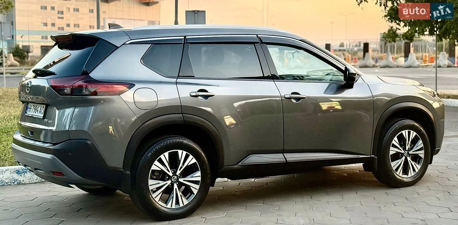 2021 Nissan Rogue - мініатюра 7