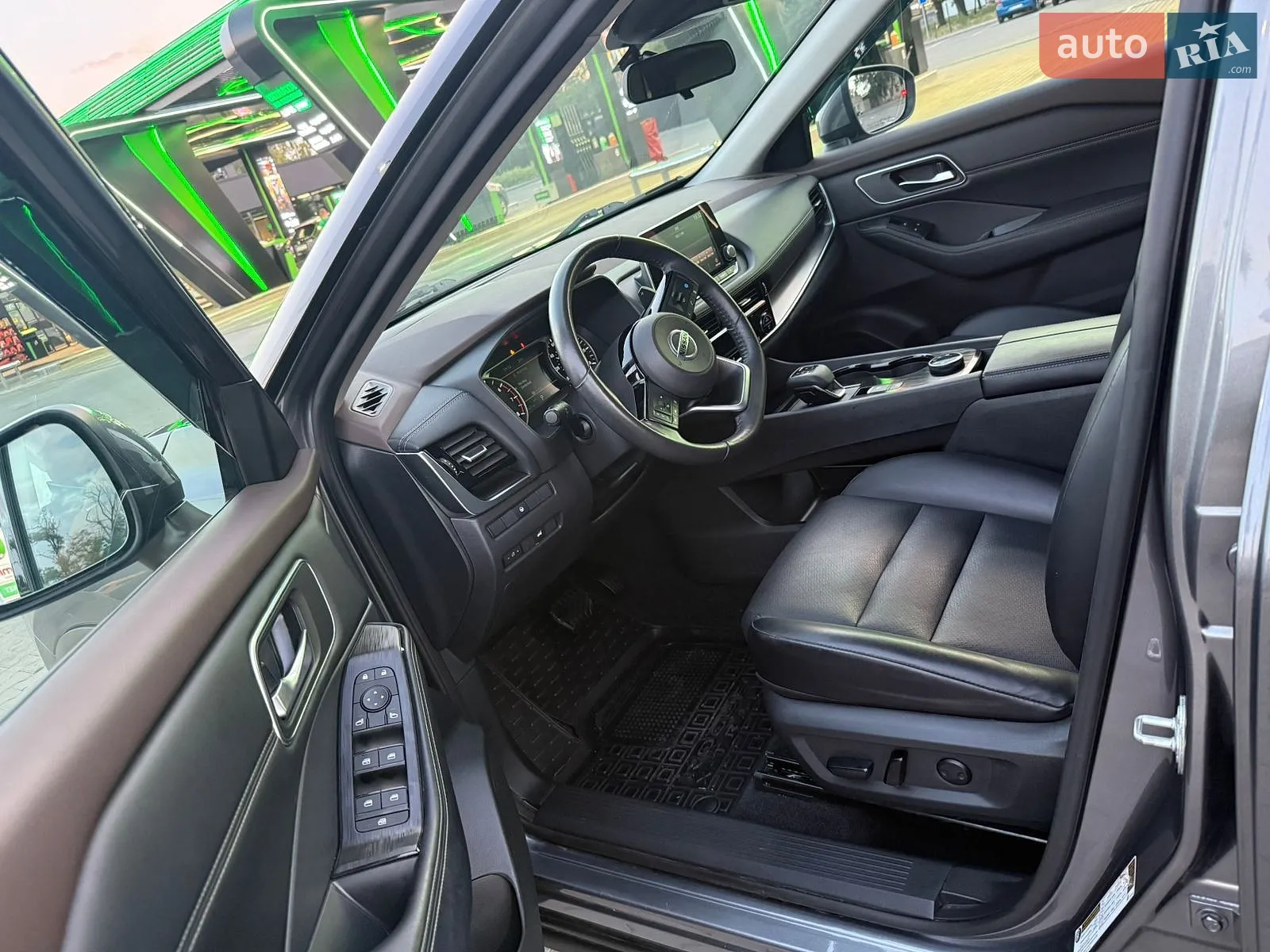 2021 Nissan Rogue - мініатюра 27