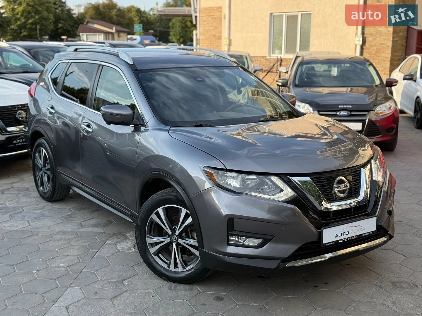 2017 Nissan Rogue - мініатюра 9