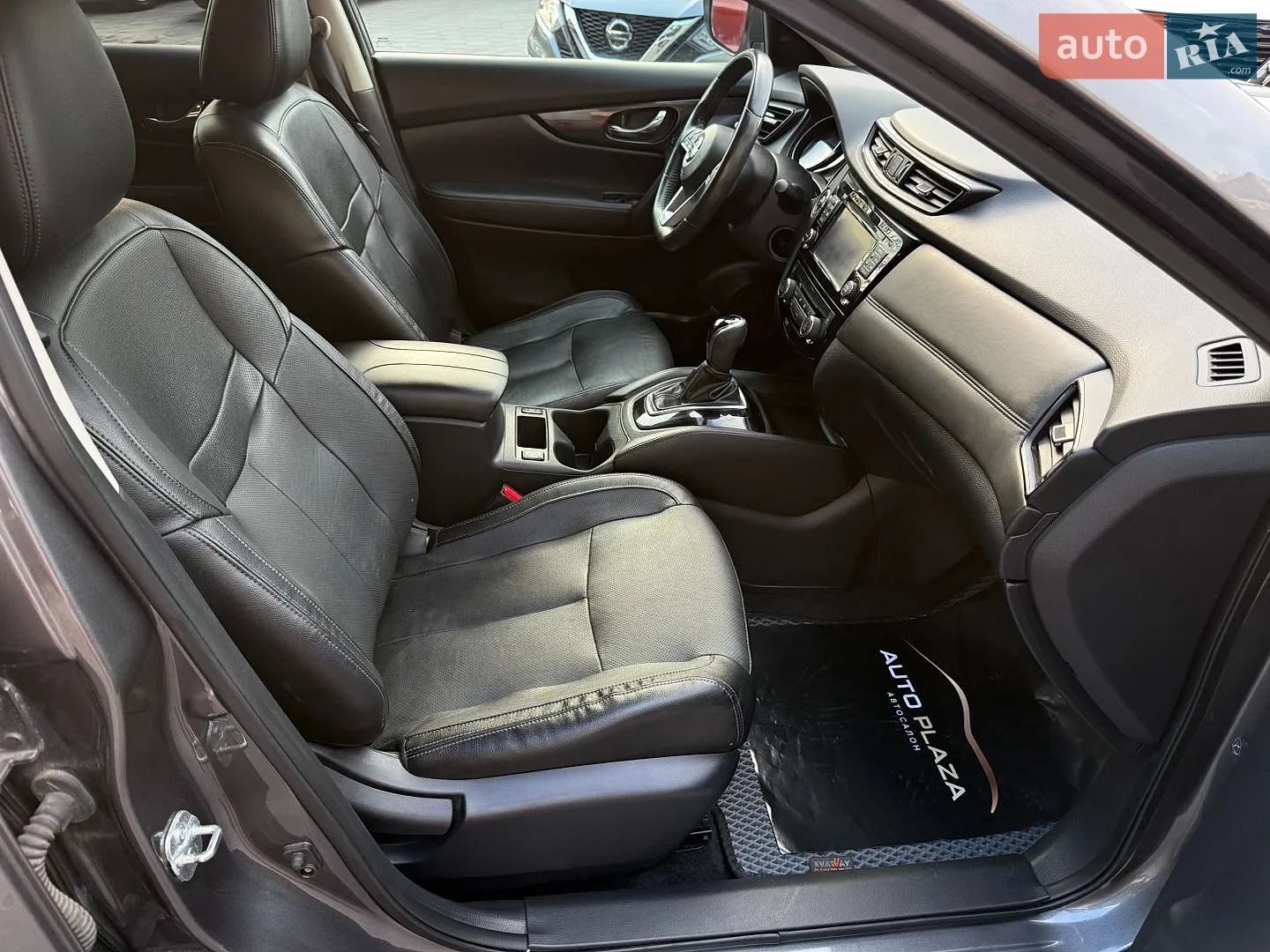 2017 Nissan Rogue - мініатюра 21