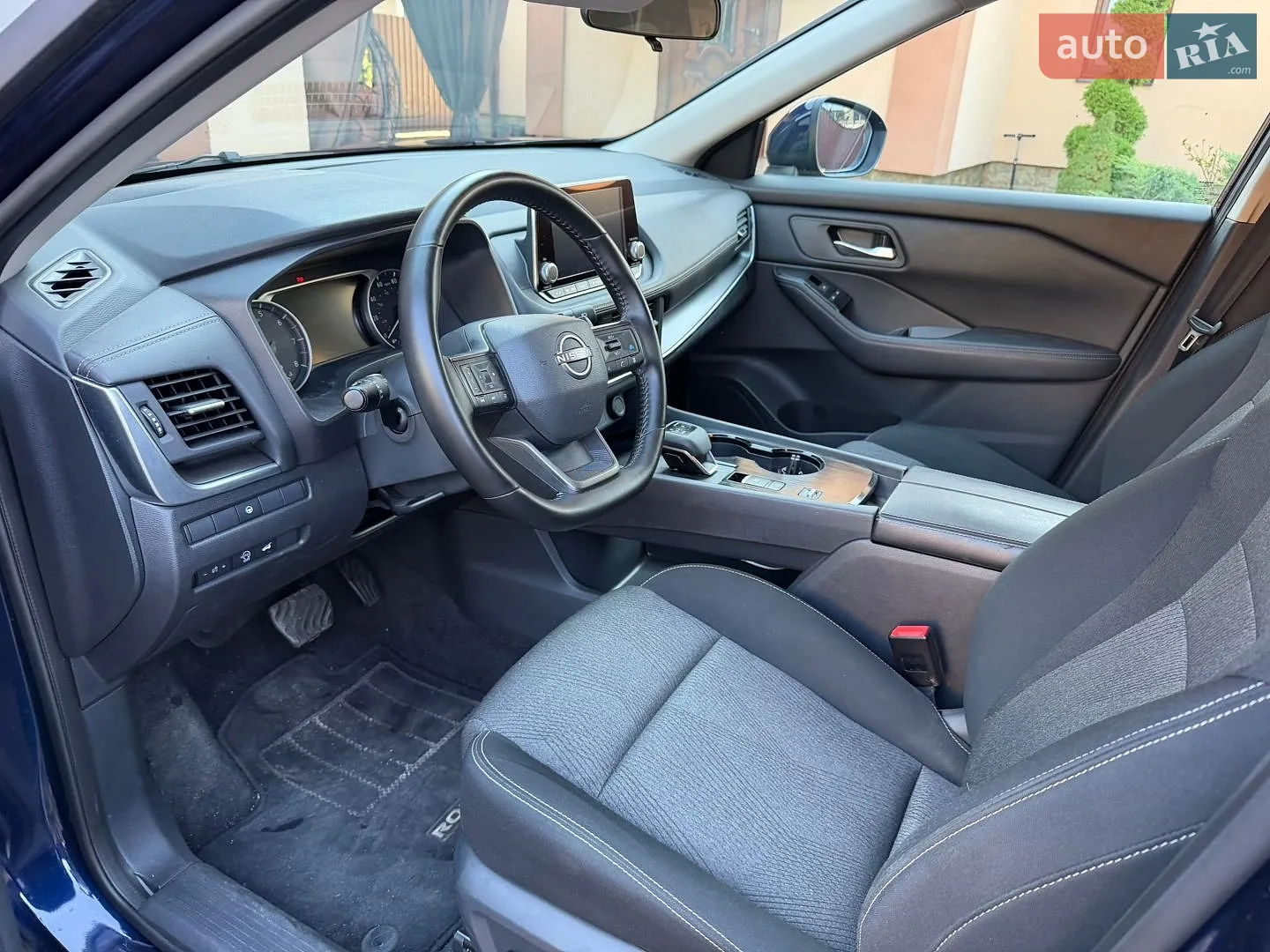 2025 Nissan Rogue - мініатюра 11
