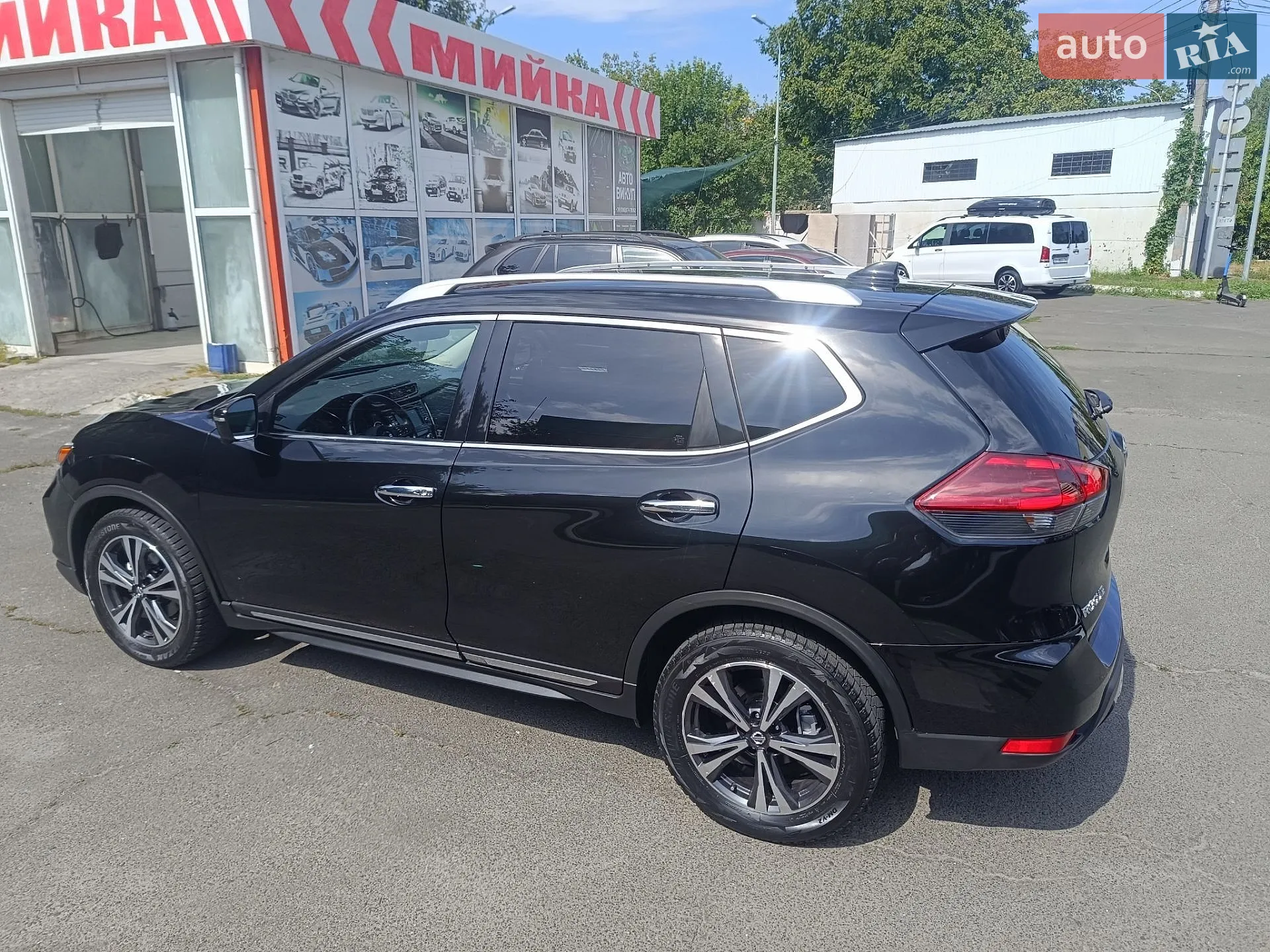 2018 Nissan Rogue - мініатюра 8
