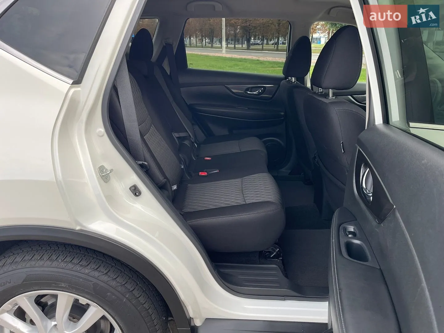 2020 Nissan Rogue - мініатюра 20