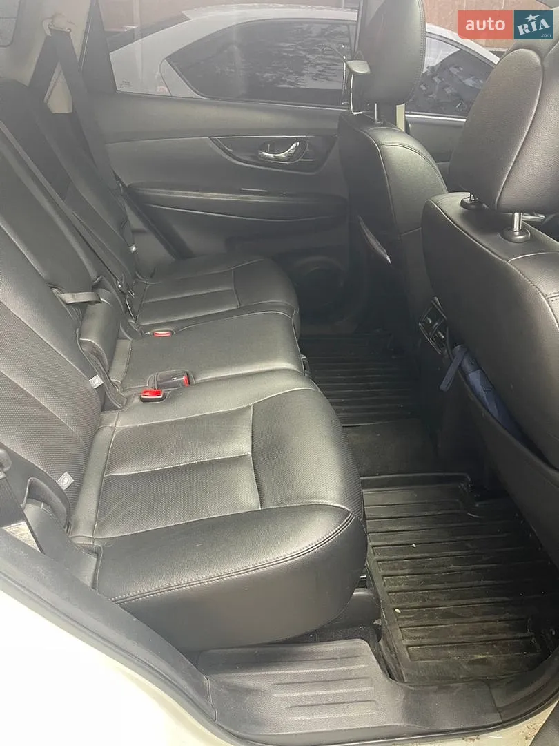 2019 Nissan Rogue - мініатюра 12