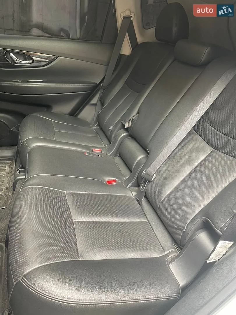 2019 Nissan Rogue - мініатюра 8