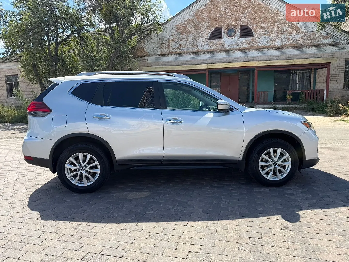 2017 Nissan Rogue - мініатюра 8