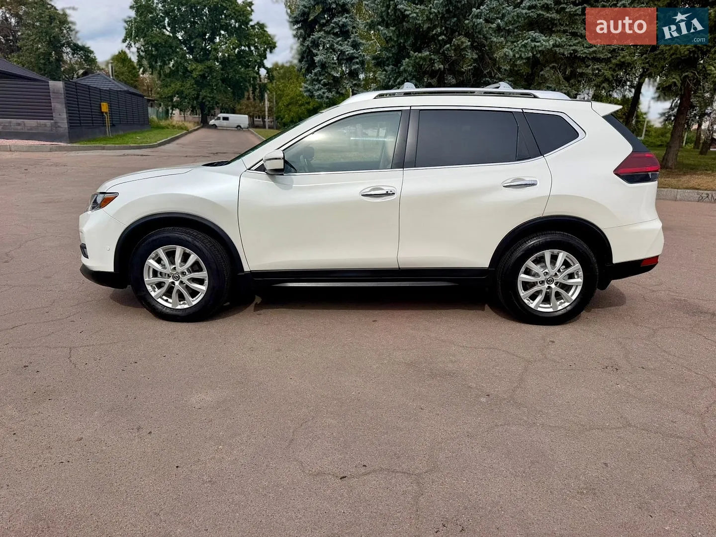 2020 Nissan Rogue - мініатюра 8