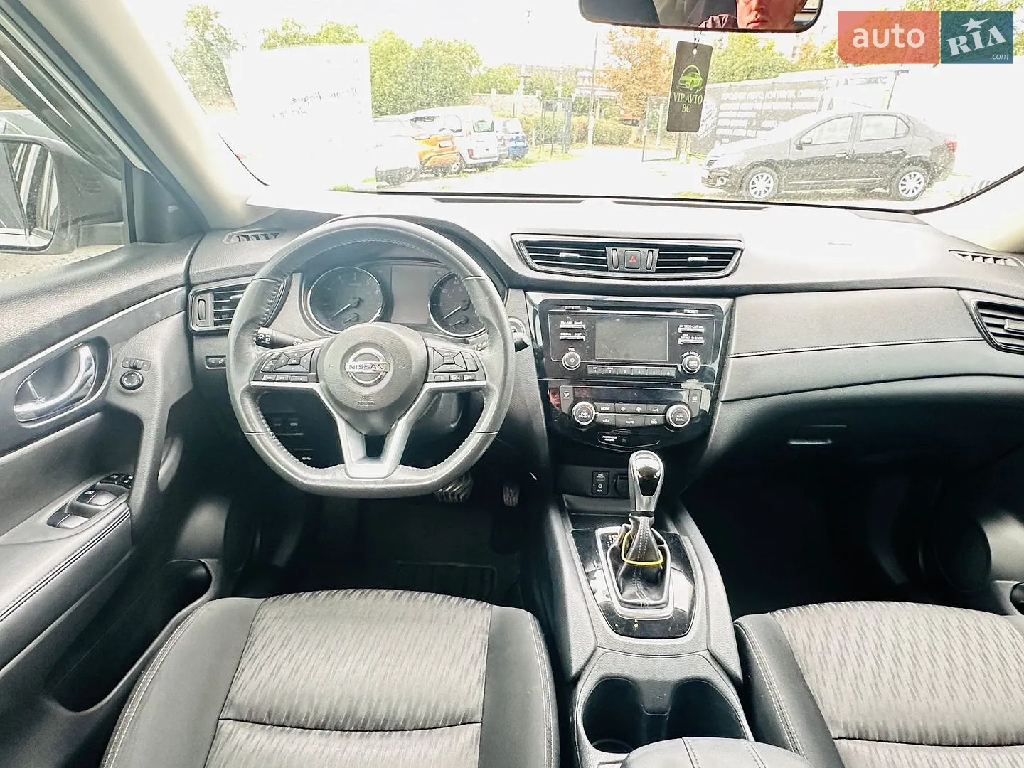 2017 Nissan Rogue - мініатюра 18