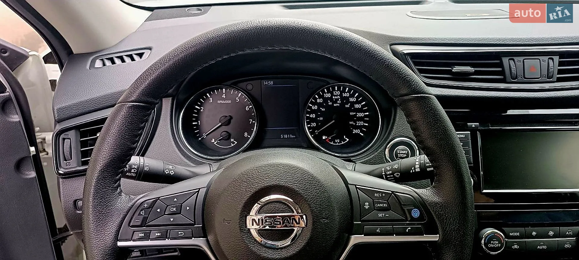 2019 Nissan Rogue - мініатюра 11