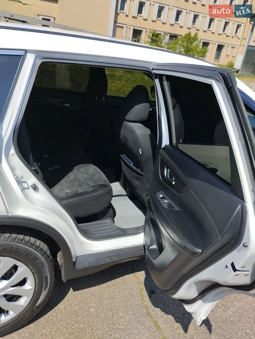 2016 Nissan Rogue - мініатюра 11