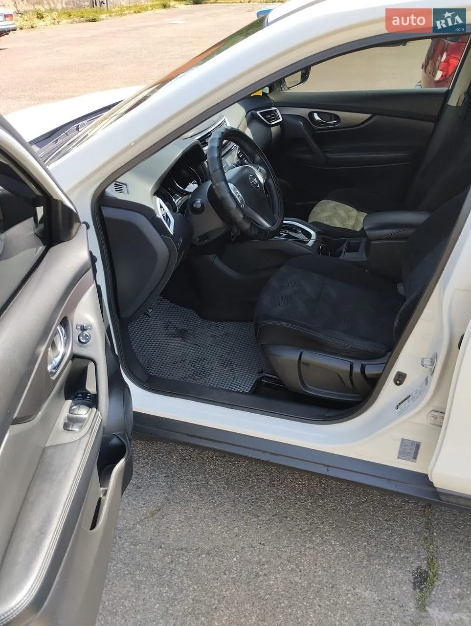 2016 Nissan Rogue - мініатюра 13