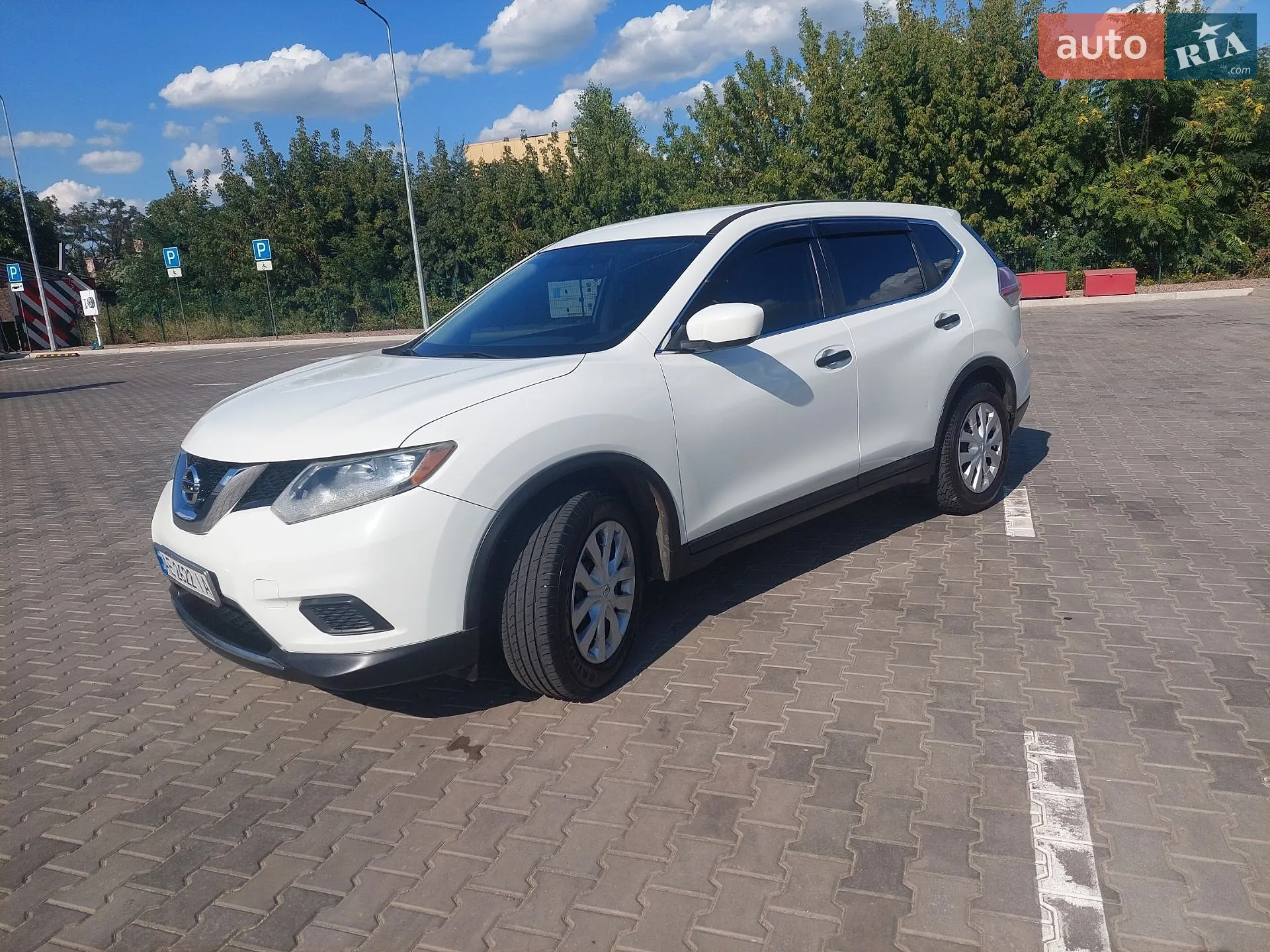 2016 Nissan Rogue - мініатюра 24