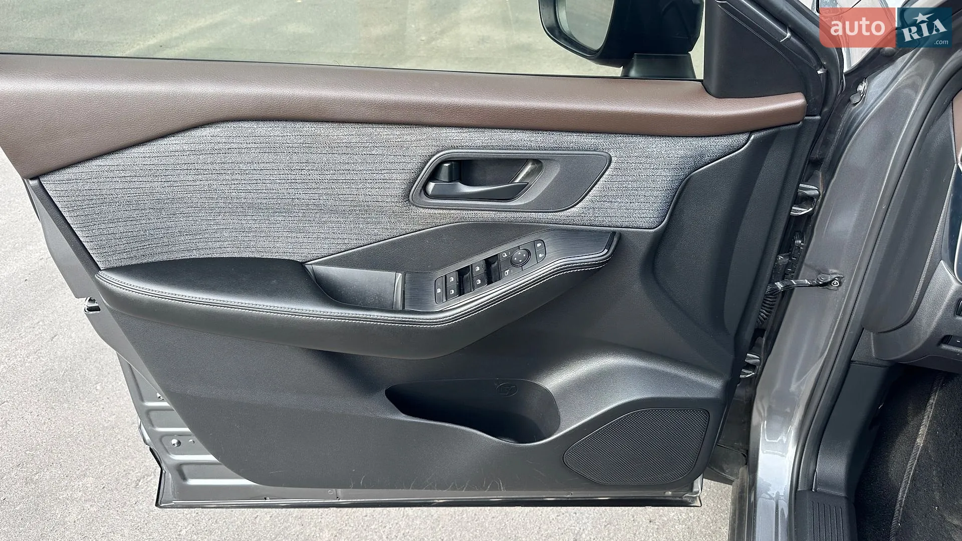 2020 Nissan Rogue - мініатюра 17