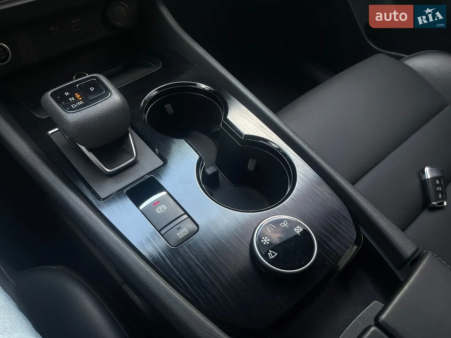 2021 Nissan Rogue - мініатюра 24