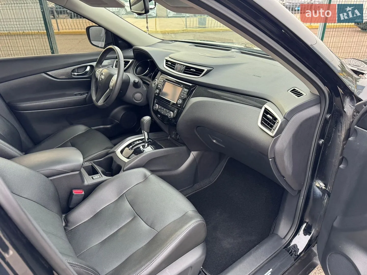 2016 Nissan Rogue - мініатюра 24