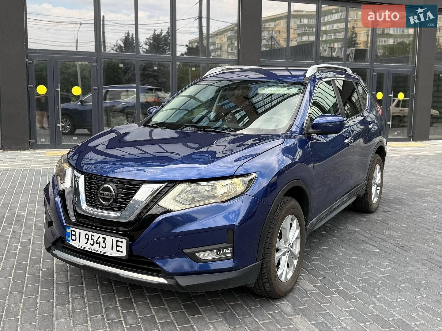 2018 Nissan Rogue - мініатюра 3