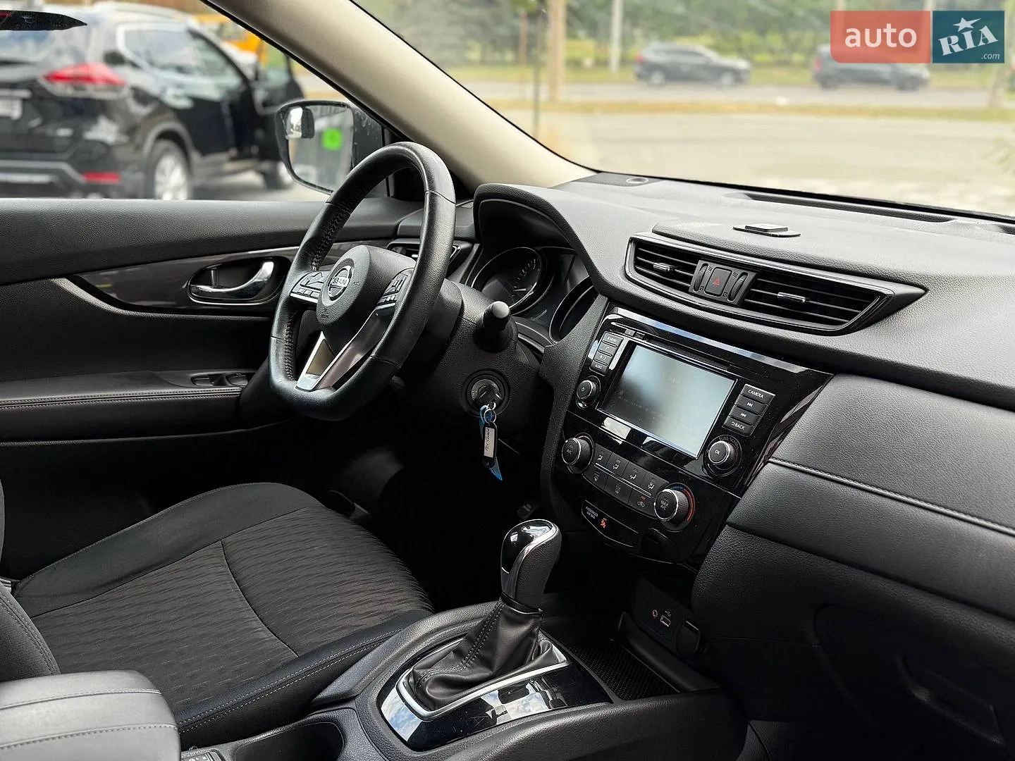 2018 Nissan Rogue - мініатюра 12