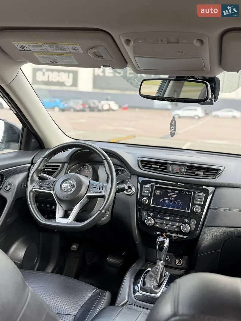 2018 Nissan Rogue - мініатюра 9